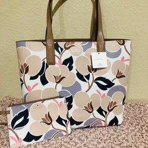 New Kate spade Mya Reversible floral Tote